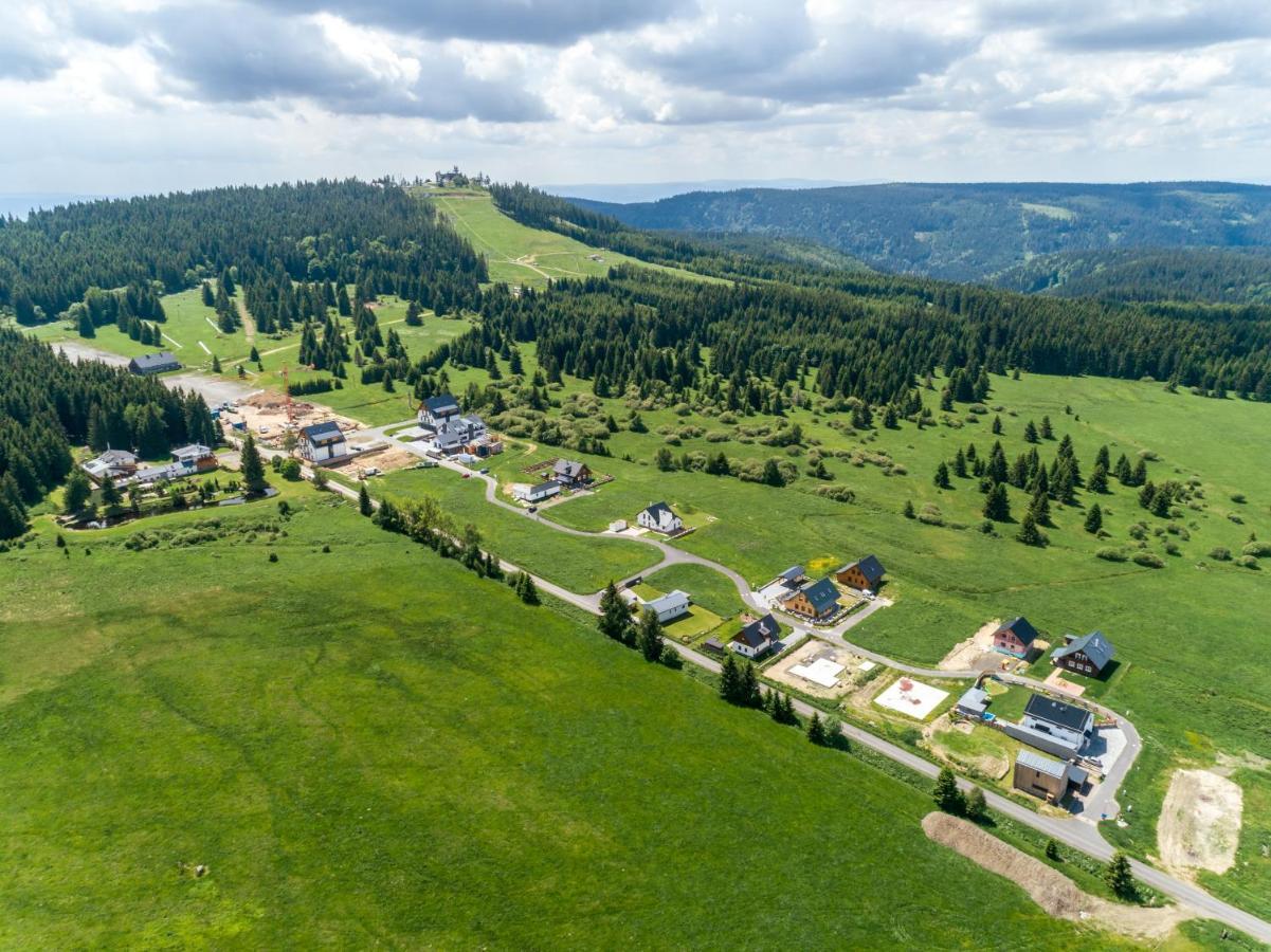 Plessberg Apartments Plesivec Абертами Екстер'єр фото
